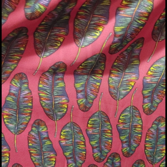 LuLaRoe Lola Skirt XL Red with Feathers - Picture 2 of 2